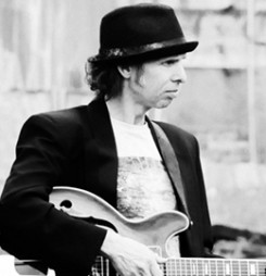 Yves Desrosiers en concert à l’Esprit Frappeur